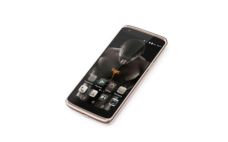 ZTE-AXON-MINI 3.png